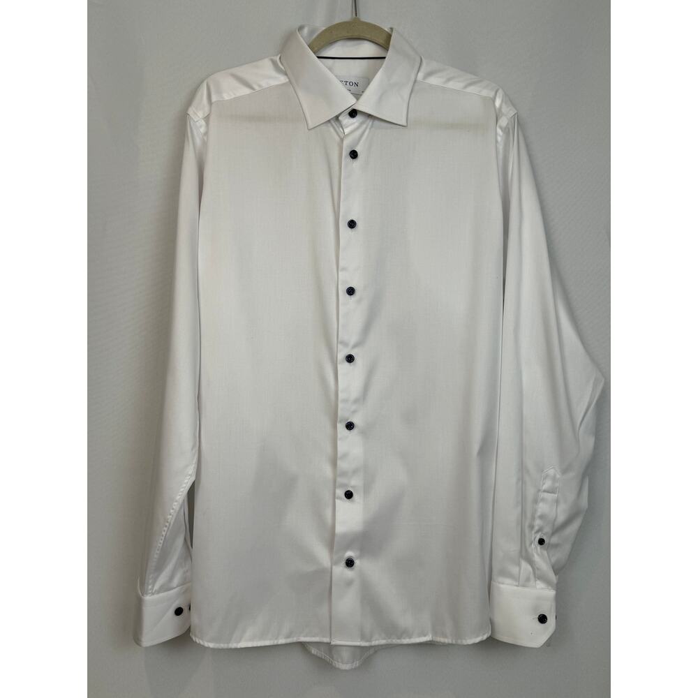 Eton of Sweden Slim Fit White Dress Shirt Navy Contrast Buttons Size 44 17.5